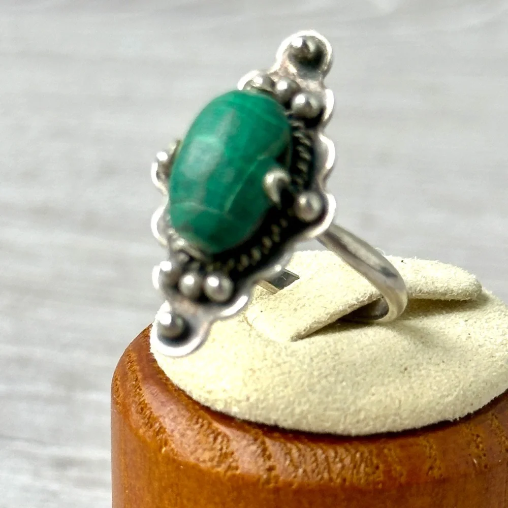 Vintage Sterling Silver 925 Malachite size 7.5 Cracked Stone, Setting Only